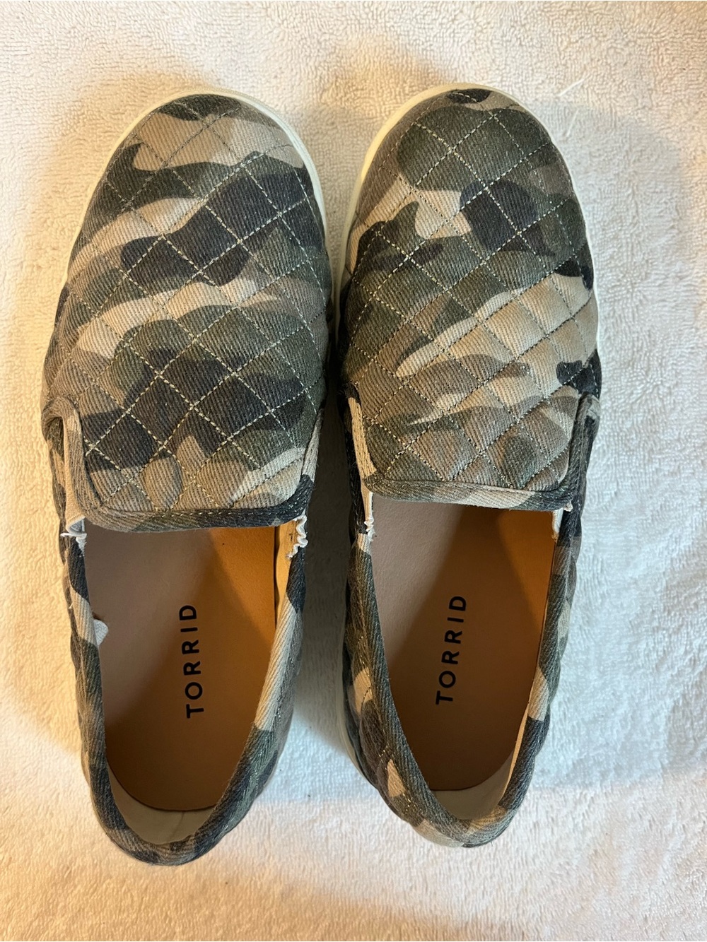 Torrid Women Slip-On Camo Quilted Sneakers - Olive 7 wide